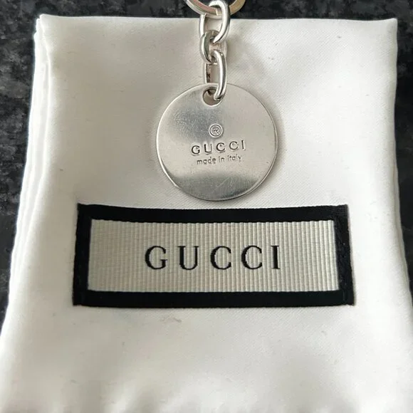 ️Gucci Trademark Logo Round 925 Sterling Silver Charm Bracelet - Picture 2 of 4